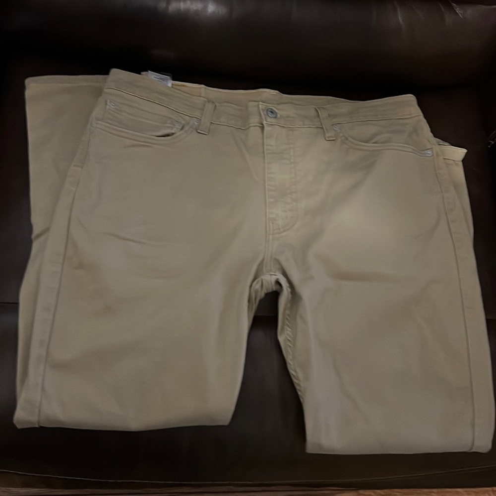 Men Levi’s 511 slim